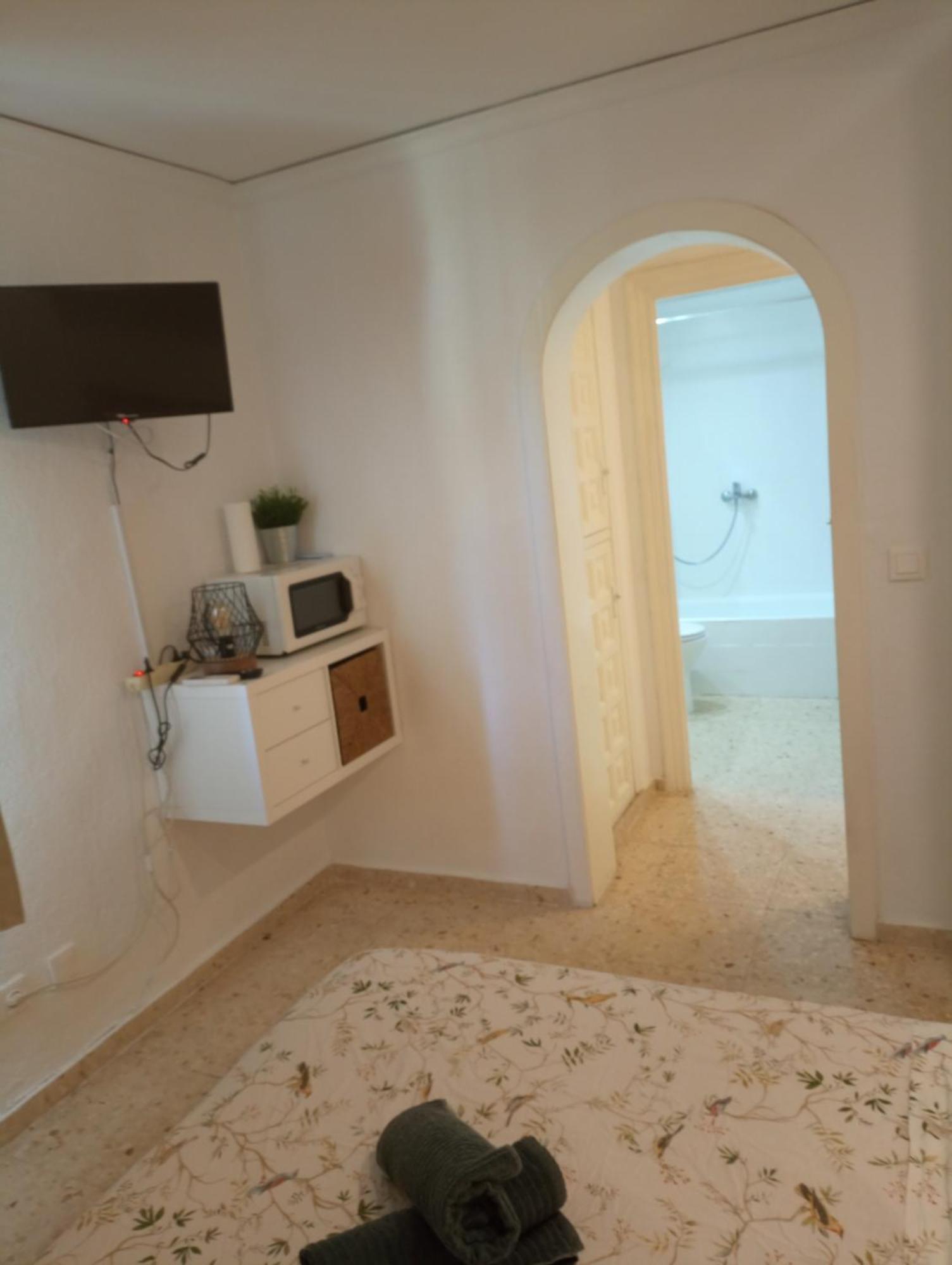 Alojamiento Con Piscina Y Chiringuito دينايا المظهر الخارجي الصورة