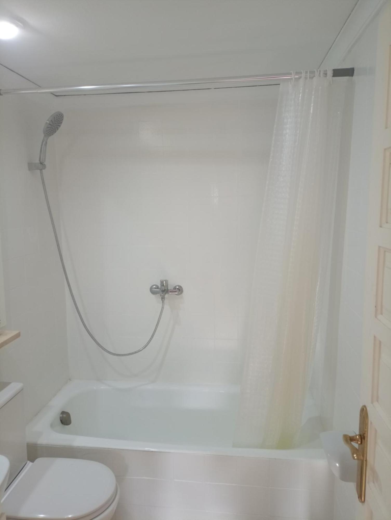 Alojamiento Con Piscina Y Chiringuito دينايا الغرفة الصورة